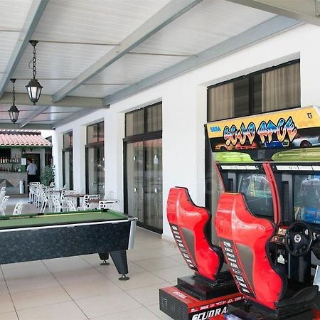 Polycarpia Hotel Pernera Dış mekan fotoğraf