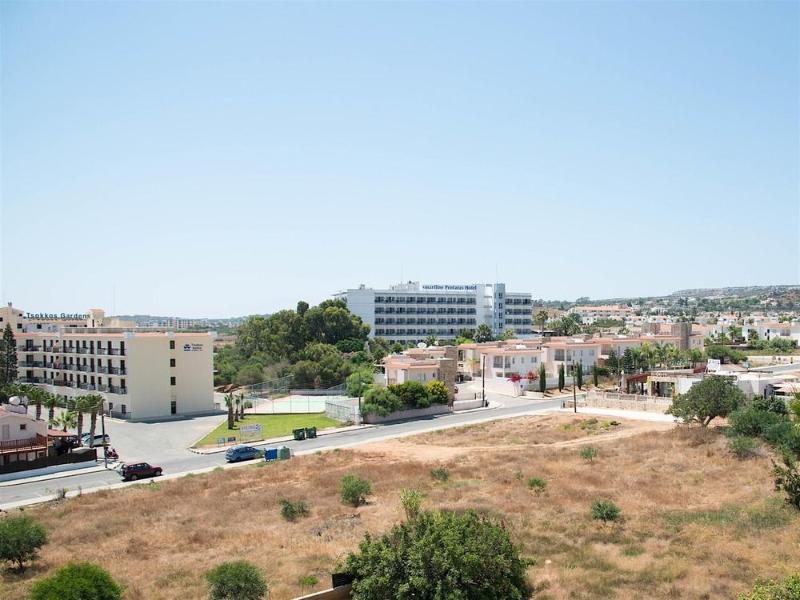 Polycarpia Hotel Pernera Dış mekan fotoğraf