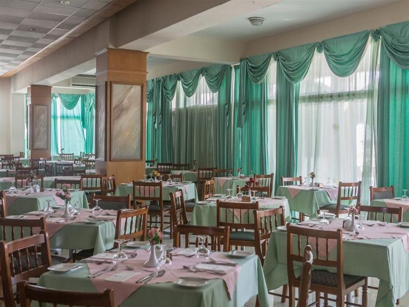 Polycarpia Hotel Pernera Dış mekan fotoğraf